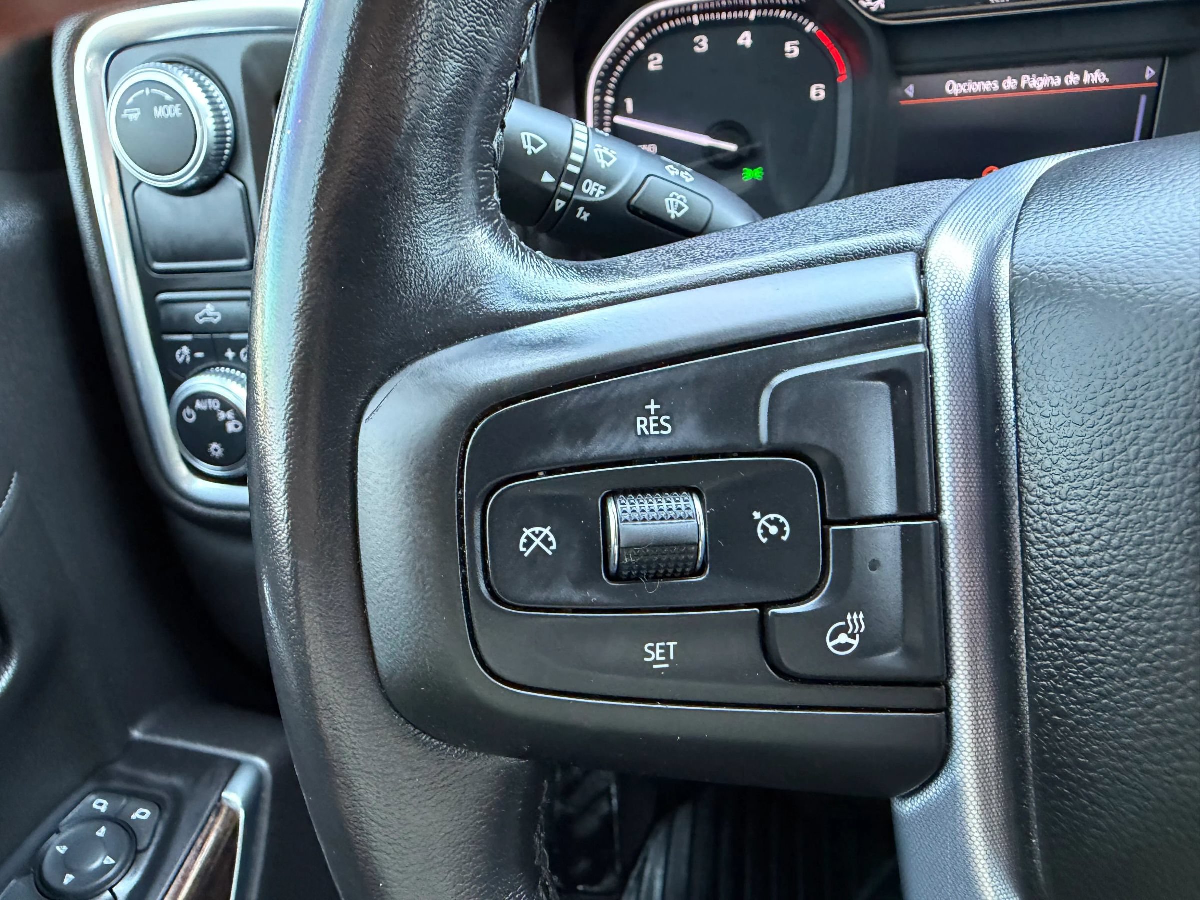 Used 2020 GMC Sierra 1500 SLE w/ SLE Value Package RWD image 28