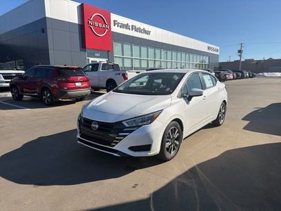 New 2025 Nissan Versa SV w/ Trunk Package