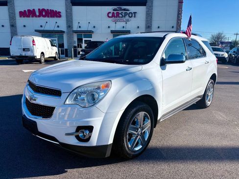 Used 2015 Chevrolet Equinox LTZ image 2
