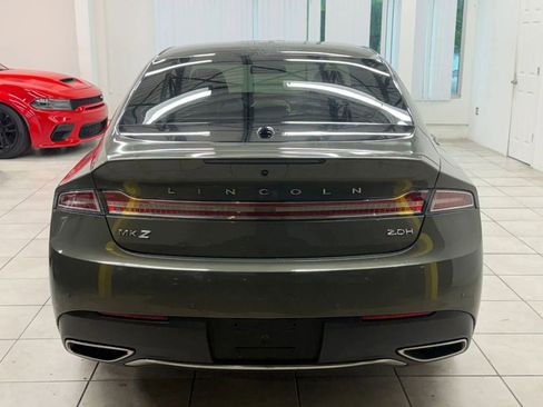Used 2017 Lincoln MKZ Reserve FWD image 8