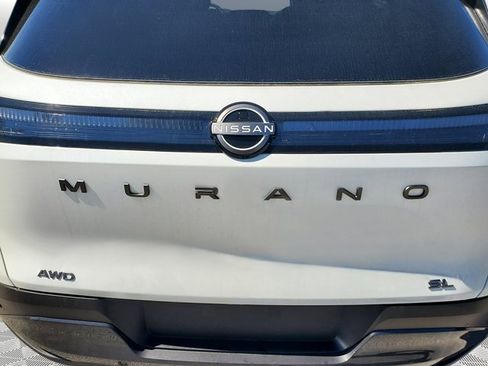 New 2025 Nissan Murano SL image 9