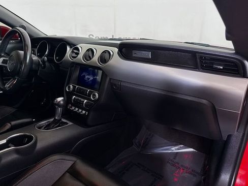 Used 2022 Ford Mustang Premium RWD image 27