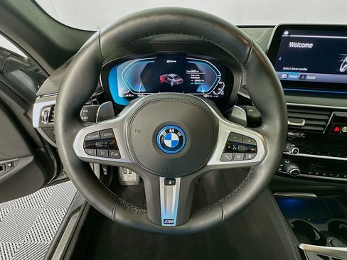Certified 2023 BMW 530e w/ M Sport Package image 11