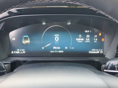 New 2026 Lincoln Corsair Premiere image 19