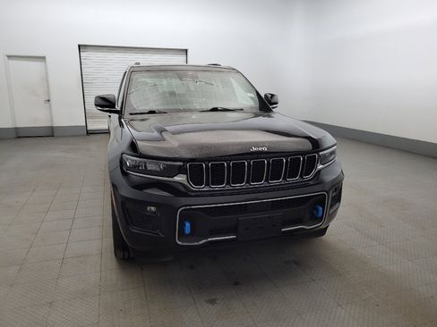 Used 2022 Jeep Grand Cherokee Overland image 14