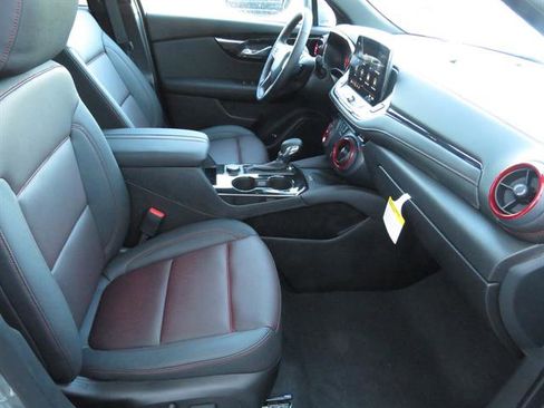 New 2025 Chevrolet Blazer RS w/ Driver Confidence II Package image 18