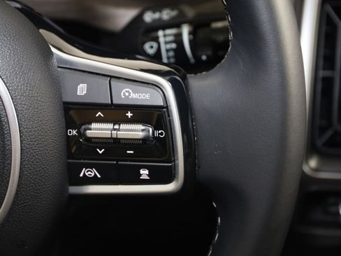 Used 2023 Kia Sorento EX w/ Panoramic Sunroof Package FWD image 36