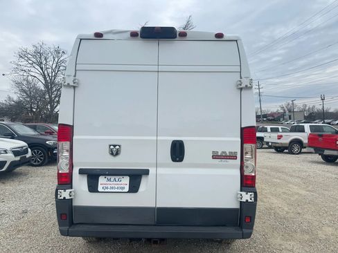 Used 2018 RAM ProMaster 2500 w/ Mopar Trailer Tow Group image 4
