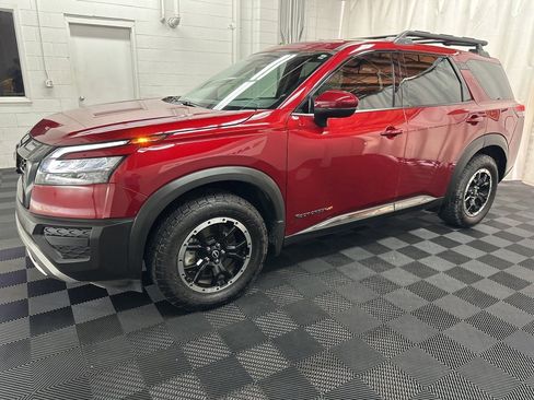 Used 2024 Nissan Pathfinder Rock Creek image 5