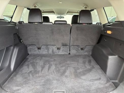 Used 2016 Ford Escape SE w/ SE Chrome Package FWD image 24