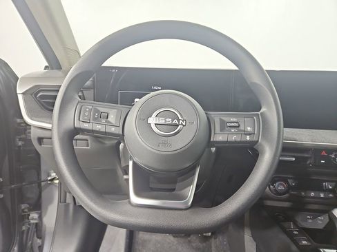 New 2026 Nissan Kicks SV image 14