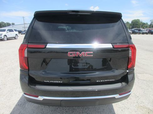 New 2026 GMC Yukon XL Elevation w/ Elevation Premium Package AWD/4WD image 5