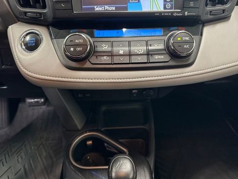 Used 2018 Toyota RAV4 Adventure image 3