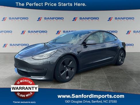 Used 2021 Tesla Model 3 Long Range image 1