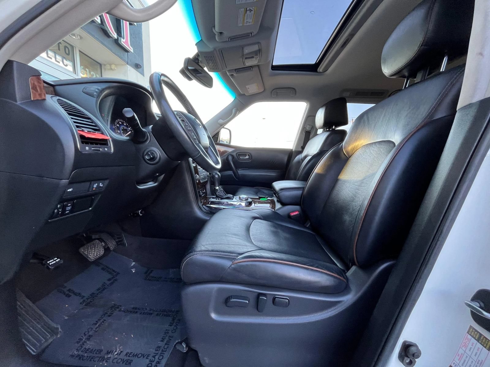 Used 2017 Nissan Armada Platinum AWD/4WD image 23