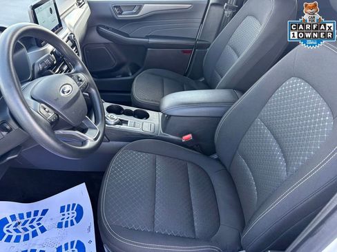 Used 2025 Ford Escape Active image 16