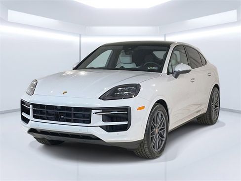 New 2026 Porsche Cayenne Coupe image 1