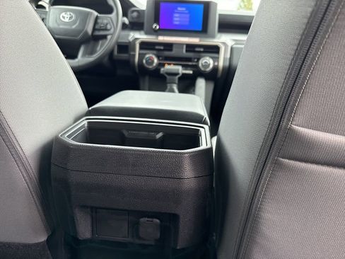 Used 2025 Toyota Tacoma SR5 image 12