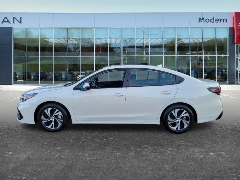 Used 2025 Subaru Legacy Premium AWD/4WD image 8