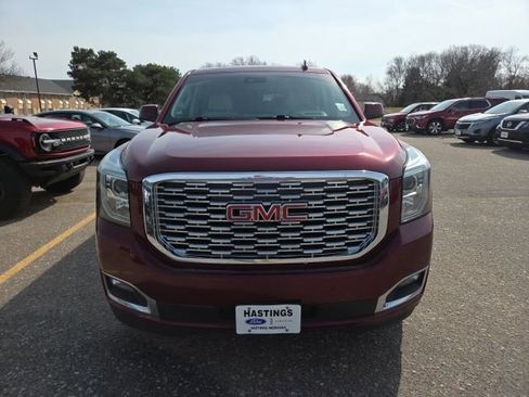 Used 2018 GMC Yukon Denali w/ Denali Ultimate Package image 10