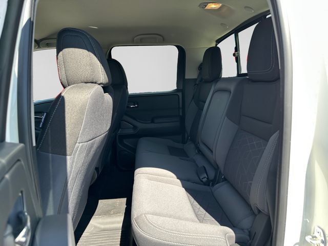 Certified 2026 Nissan Frontier SV w/ All-Weather Content Package AWD/4WD image 18