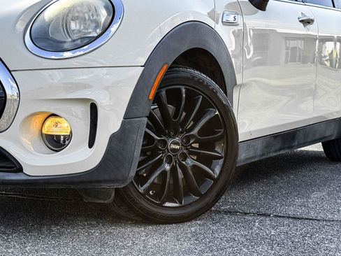 Used 2019 MINI Cooper Clubman S FWD image 2