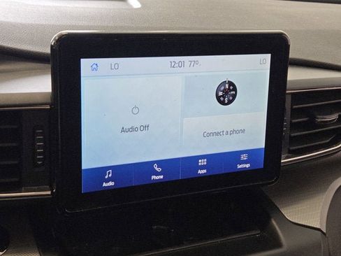 Used 2020 Ford Explorer XLT w/ Equipment Group 202A AWD/4WD image 27