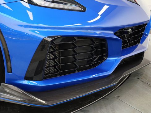 Used 2019 Chevrolet Corvette ZR1 RWD image 47
