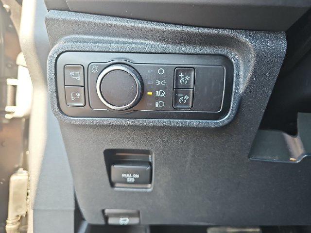Used 2025 Ford Bronco Badlands AWD/4WD image 32