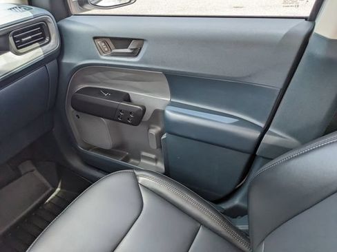 Certified 2024 Ford Maverick Lariat w/ Black Appearance Package AWD/4WD image 18