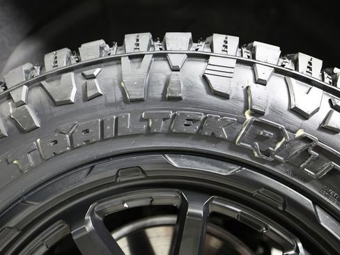 Used 2026 GMC Yukon Denali image 52