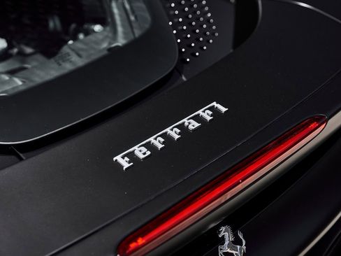 Used 2024 Ferrari SF90 Spider AWD/4WD image 12