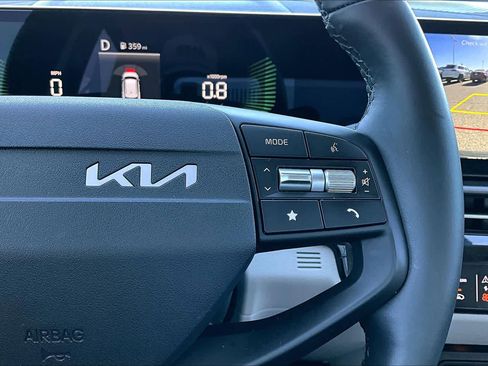 Certified 2026 Kia Sportage EX image 46