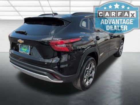 Certified 2025 Chevrolet Trax LT image 27