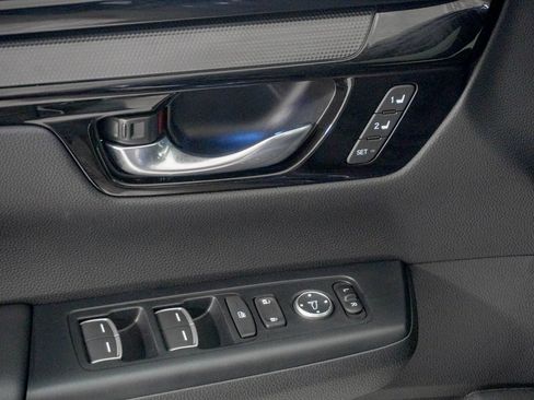 Used 2026 Honda CR-V Sport Touring image 18
