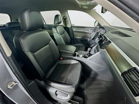 Used 2022 Volkswagen Atlas SE FWD image 31