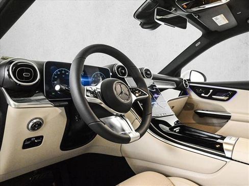 New 2026 Mercedes-Benz GLC 300 4MATIC image 10