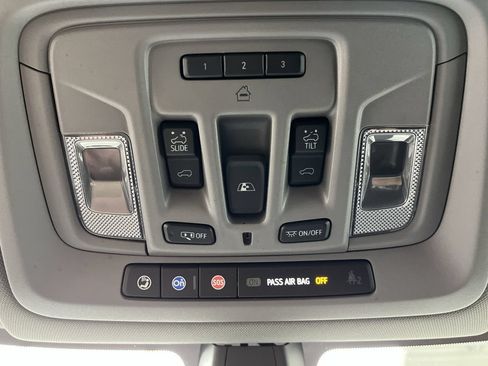 Used 2020 GMC Sierra 1500 Denali AWD/4WD image 30