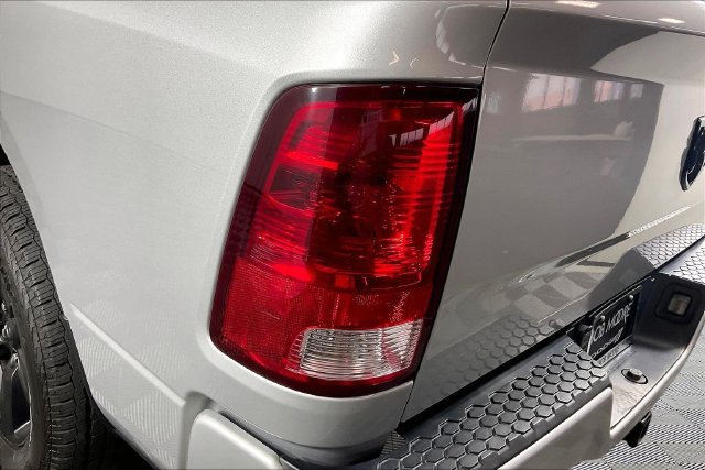 Used 2018 RAM 1500 Express w/ Express Value Package RWD image 21