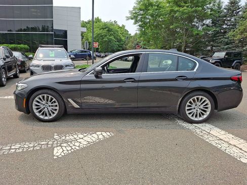 Used 2023 BMW 530i xDrive w/ Premium Package AWD/4WD image 4