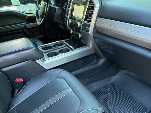 Used 2017 Ford F350 Platinum w/ Platinum Ultimate Package AWD/4WD image 15