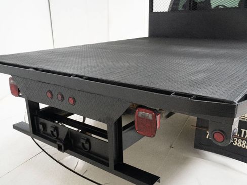 Used 2002 Chevrolet Silverado 3500 4X2 4dr Extended Cab image 51