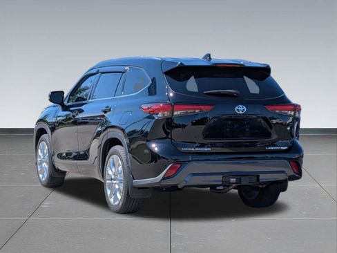 Used 2020 Toyota Highlander Limited AWD/4WD image 3