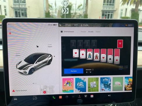 Used 2023 Tesla Model 3 Standard Range RWD image 25