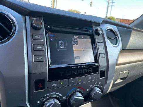 Used 2017 Toyota Tundra SR5 w/ TRD Off Road Package AWD/4WD image 21
