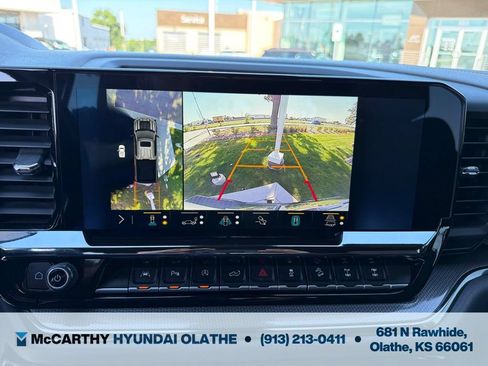 Used 2023 Chevrolet Silverado 1500 ZR2 w/ Technology Package AWD/4WD image 10
