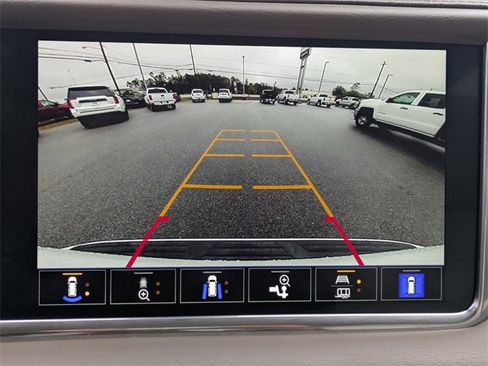 Used 2022 GMC Yukon Denali image 25