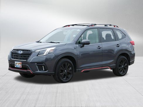 Used 2023 Subaru Forester Sport AWD/4WD image 3