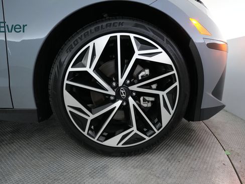 Used 2024 Hyundai Ioniq 6 Limited RWD image 20