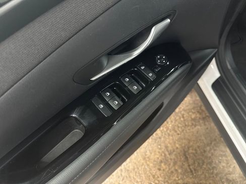 Used 2022 Hyundai Tucson Limited image 12